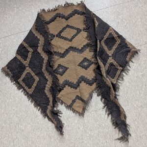 Aritzia Mosaic Triangle Wool Scarf